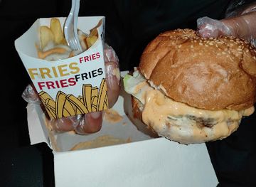 libya/zliten/restaurant/primpo