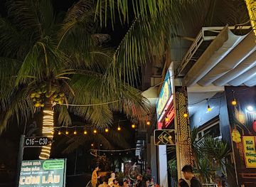 vietnam/ha-long/tuan-chau-island/restaurant/quan-nha-tren-dao-am-thuc-duong-pho