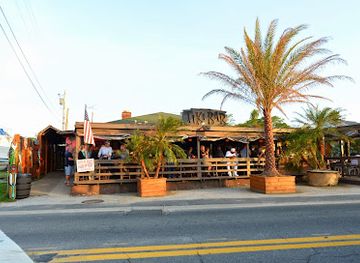 maryland/patuxent-river-region/restaurant/tiki-bar-grill-solomons-island-md