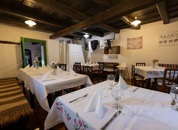 hungary/zemplen/restaurant/zempleni-pitvaros-piheno