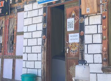 bhutan/jakar/restaurant/pema-dema-restaurant