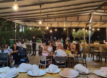 albania/dhermi-region/restaurant/fast-food-ilia