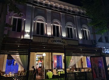 ukraine/kerch/restaurant/tryufel