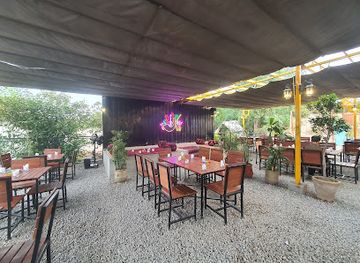 pakistan/peshawar/hayatabad/restaurant/piyali