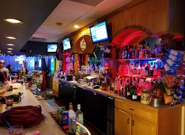 wisconsin/la-crosse/restaurant/neuie-s-vogue-bar-grill
