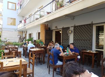 italy/sorrento/restaurant/la-cantinaccia-del-popolo