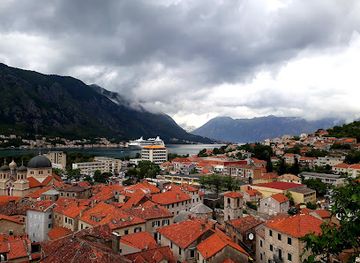 montenegro/kotor-bay/restaurant/restaurant-przun