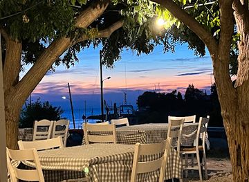 greece/chalkidiki/restaurant/ta-kastra