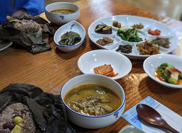 south-korea/gyeongju/restaurant/hyangjeokwon