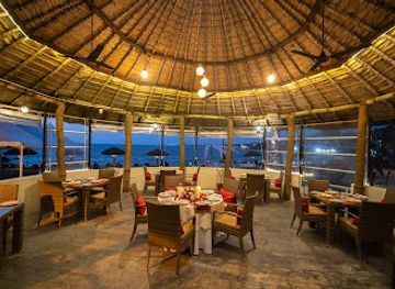 india/kovalam/restaurant/the-tides