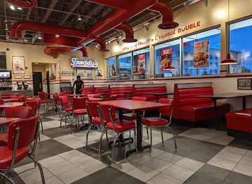 nebraska/columbus/restaurant/freddy-s-frozen-custard-steakburgers