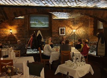 finland/pirkanmaa/restaurant/tiiliholvi