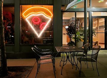 michigan/st-joseph/restaurant/nardo-s-pizza