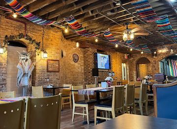 illinois/elgin/restaurant/pueblito-escondido