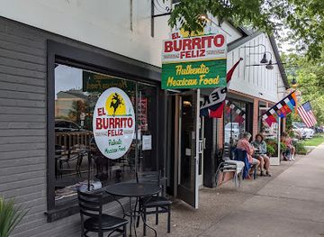 michigan/saugatuck/restaurant/el-burrito-feliz