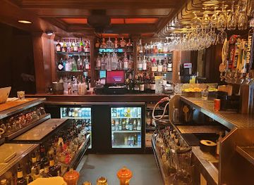 iowa/des-moines/restaurant/skip-s