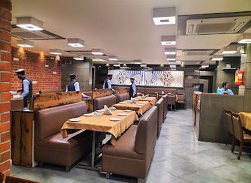 india/vadodara/restaurant/blue-lagoon-s-restaurant