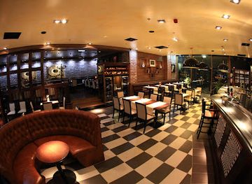 hungary/debrecen/restaurant/leroy-cafe