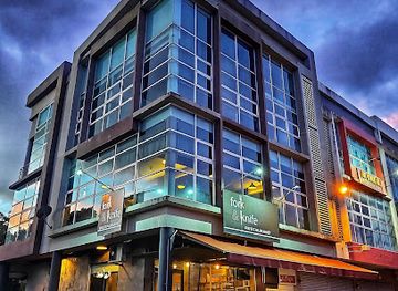 malaysia/kuching/restaurant/fork-knife-restaurant