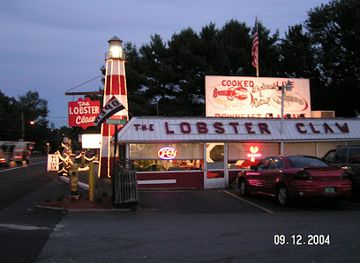 maine/saco/restaurant/the-lobster-claw-pound-restaurant