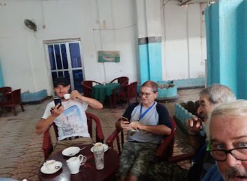 somalia/mogadishu/restaurant/the-village-sports-cafe