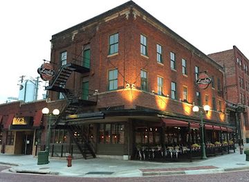 nebraska/lincoln/restaurant/lazlo-s-brewery-grill-haymarket