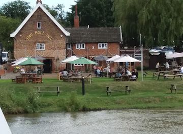 united-kingdom/norfolk-broads/restaurant/the-bell-inn