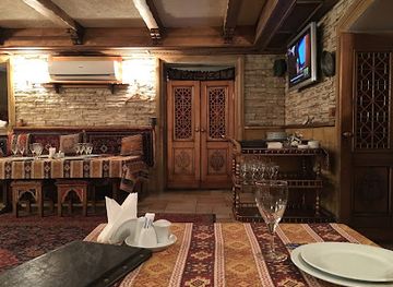azerbaijan/baku/icherisheher/restaurant/kohn-shr-restorani