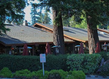 california/redwood-national-and-state-parks/restaurant/parkside-grille