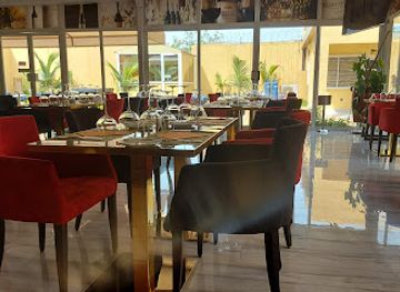 burkina-faso/ouagadougou/restaurant/le-vin-nouveau-cave-a-vin