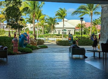 the-bahamas/berry-islands/restaurant/sugar-factory-bahamas