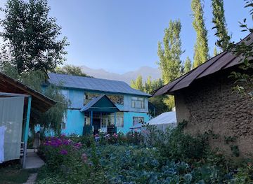 kyrgyzstan/arslanbob-walnut-forest/restaurant/friendship-guesthouse