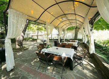 bulgaria/thrace/restaurant/restaurant-swan