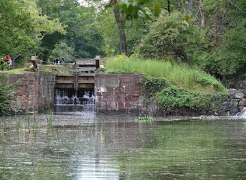 maryland/c-o-canal-national-historical-park/restaurant/c-o-canal-lock-16