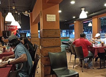 india/kozhikode/restaurant/calicut-karachi-durbar-beach