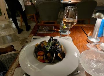 jamaica/cornwall-county/restaurant/delmare-restaurant