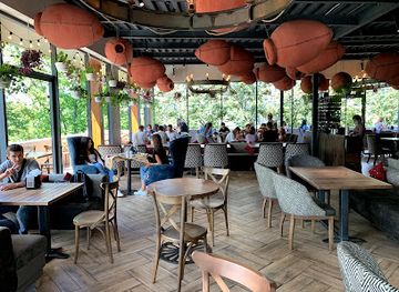 ukraine/kharkiv/svobody-square/restaurant/toy-samyy-baranets