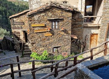 portugal/serra-da-lousa/restaurant/taberna-restaurante-do-talasnal