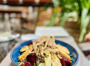 the-gambia/upper-river-region/restaurant/maya-s-resto