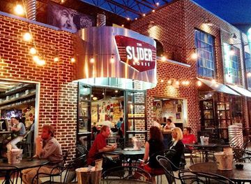 tennessee/nashville/music-row/restaurant/the-slider-house