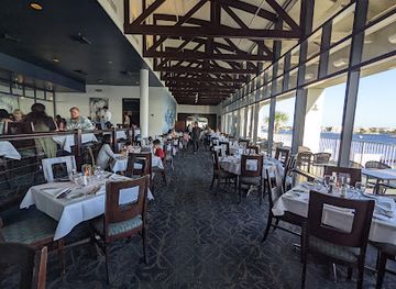 florida/destin-beach/restaurant/marina-cafe