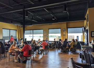 missouri/jefferson-city/restaurant/the-landing-zone-mo