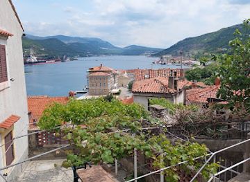 croatia/gorski-kotar/restaurant/restaurant-ribarnica-bakar