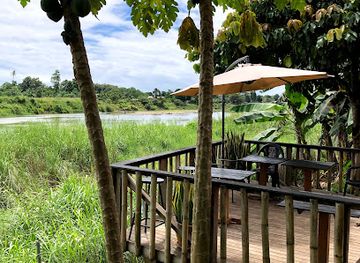 solomon-islands/savo-island/restaurant/river-house