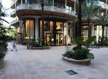 monaco/monaco-harbor/restaurant/mada-one