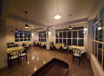 india/shillong/restaurant/homely-hut-restaurant