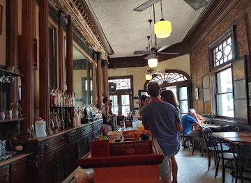 louisiana/new-orleans/french-quarter/restaurant/tujague-s