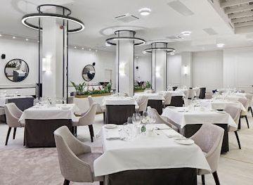 poland/krakow/restaurant/unique-taste