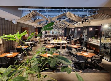 japan/fukuoka/hakata/restaurant/the-lively-kitchen-fukuoka-hakata