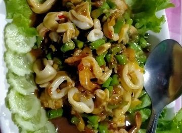 myanmar-burma/kyaiktiyo/restaurant/thai-food